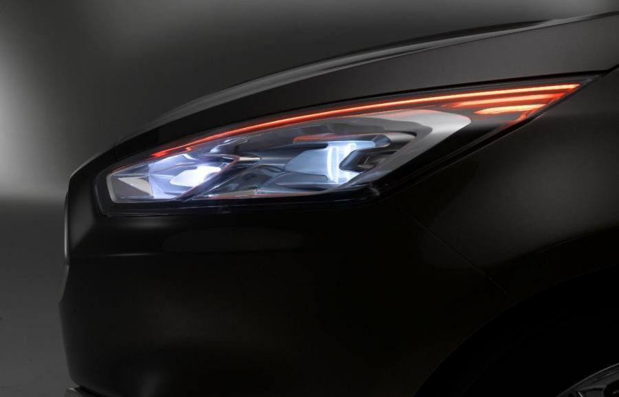  Ford S-Max Concept 2013 года  (фото 12 из 15)